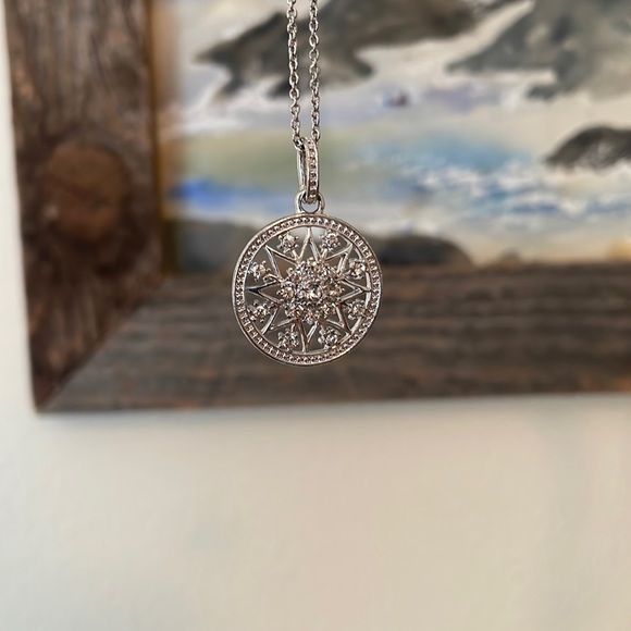 Sterling silver necklace - Picture 1 of 3